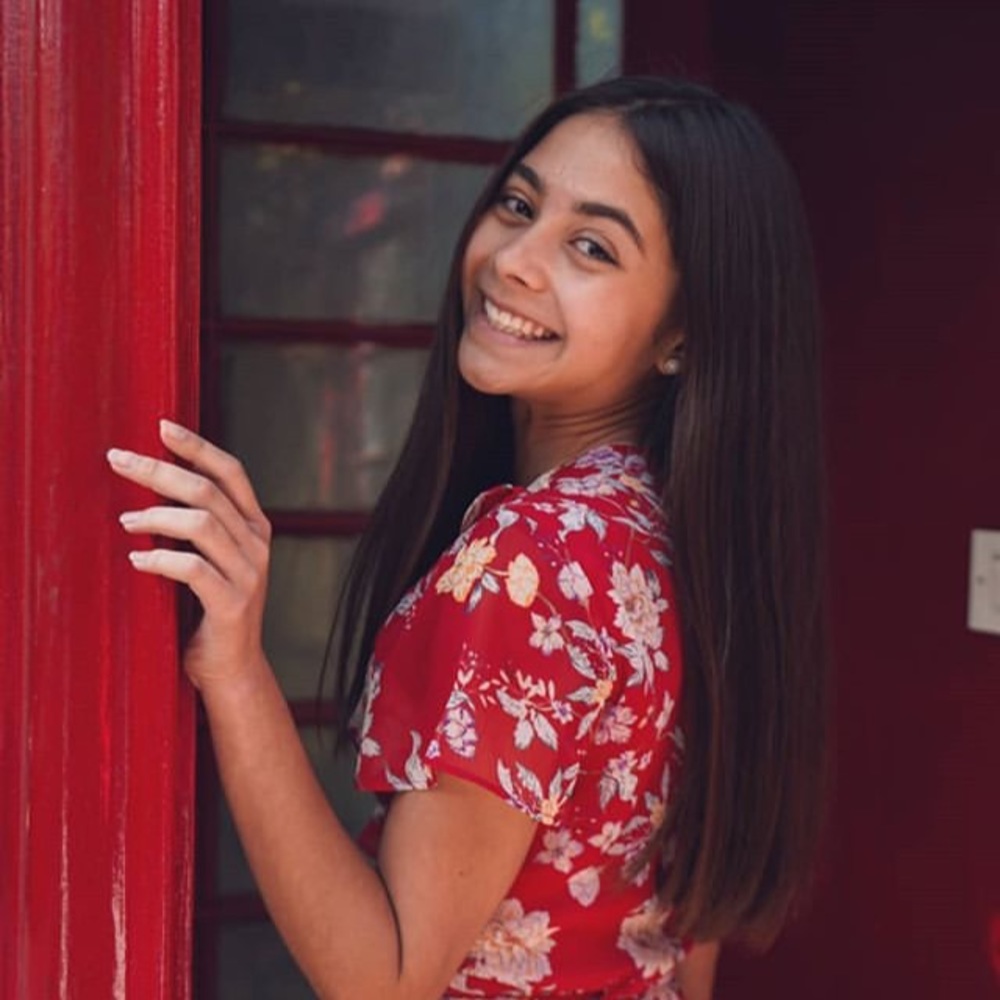 Meet your Posher, Priya